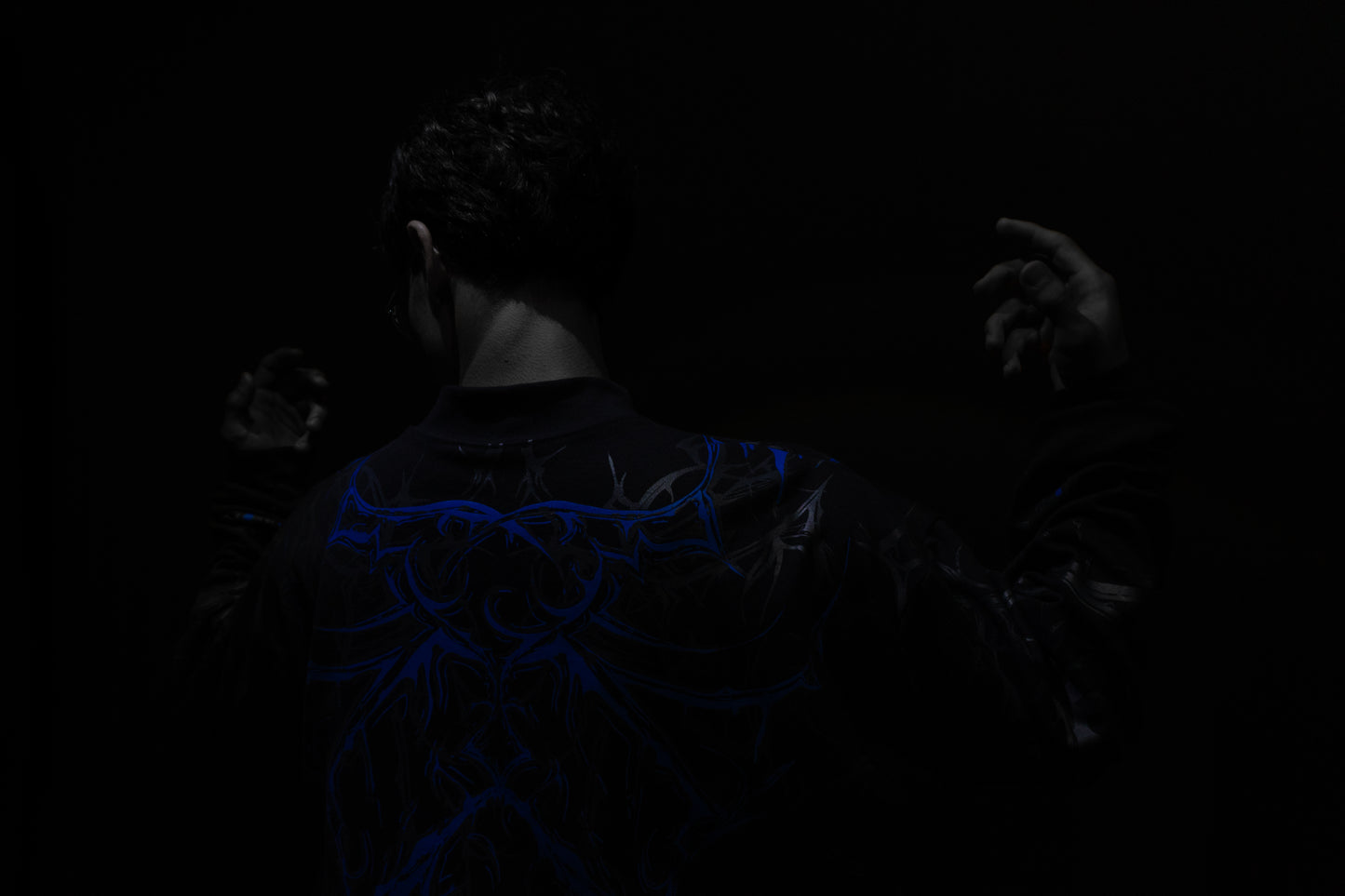 Camiseta Manga Longa - Ethereal Blaze