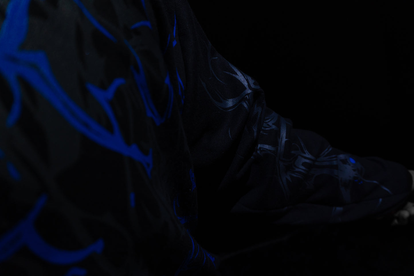 Camiseta Manga Longa - Ethereal Blaze