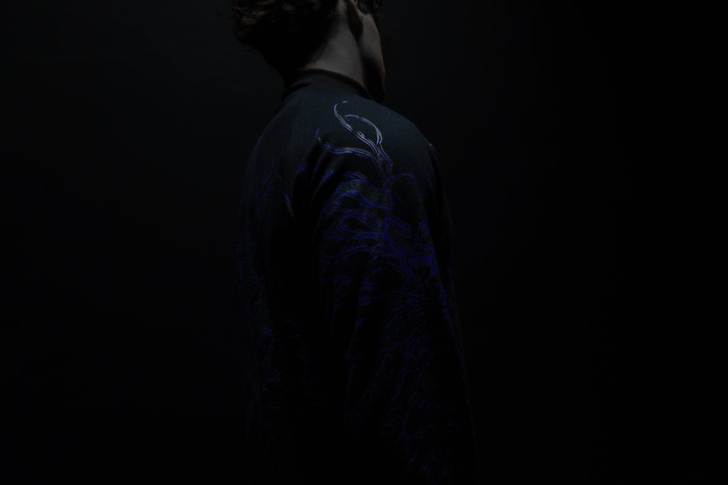 Camiseta Manga Longa - Curse Mark