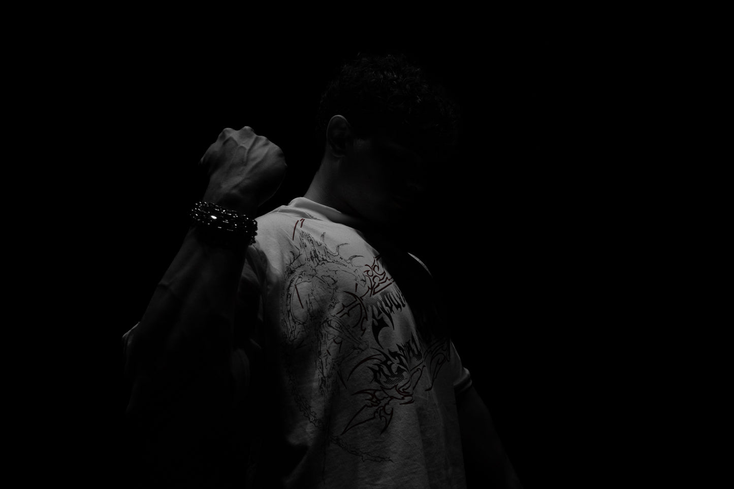 Camiseta Oversized Branca - Skull Crusher