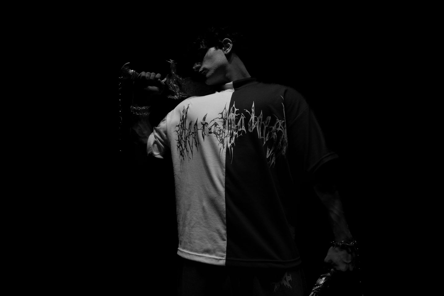 Camiseta Oversized Black/White - MM Basic Drop